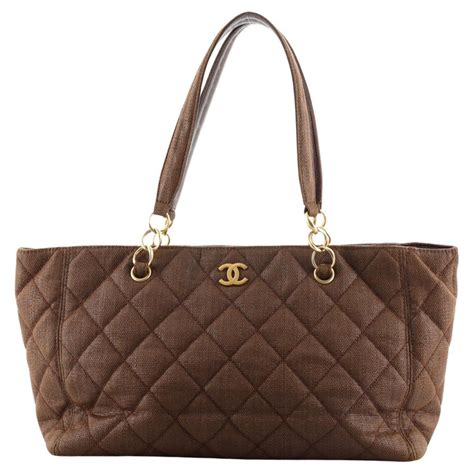 chanel quilted cc raffia chain tote